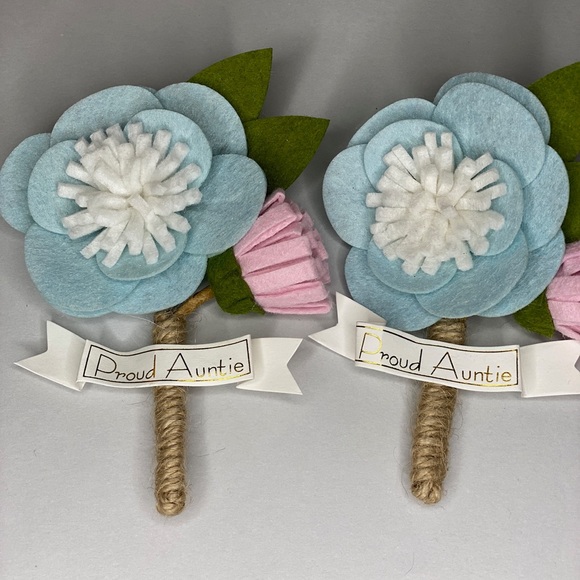 Baby Shower Felt Flower Corsages SET OF 4 Boutonnieres Keepsake Sprinkle Reveal - Picture 14 of 16